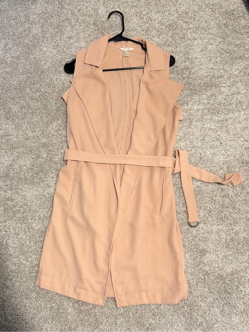 Sleeveless Belted Trench Dress - Blush Pink